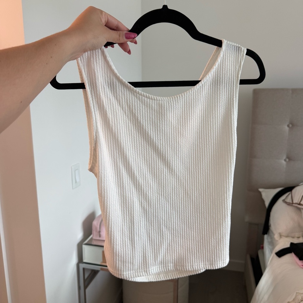 White Ribbed Backless Top - Picture 3 of 4
